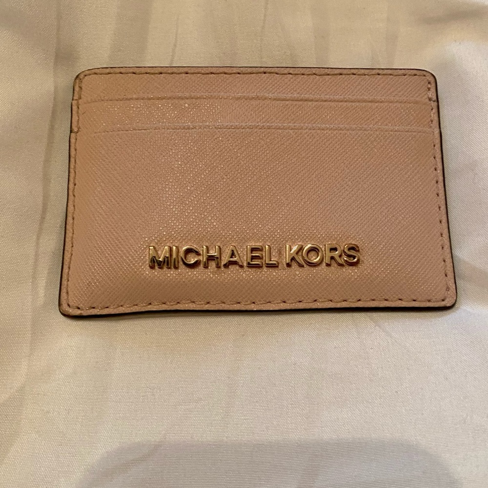 Michael Kors cardholder in pink